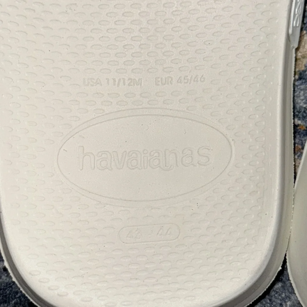 NEW Havaianas Men’s White Sandal/Shoe/Slides NWT Size Men 11/12 - Picture 7 of 14